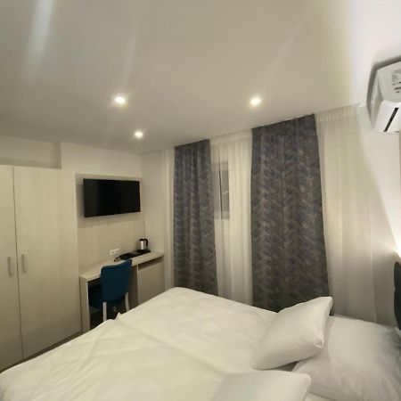 Appartamento Dm Sobe Tuzla Esterno foto