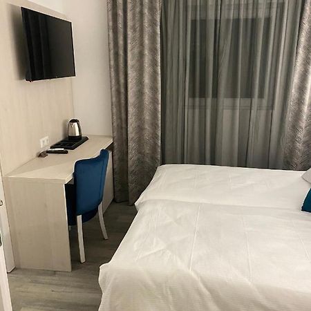 Appartamento Dm Sobe Tuzla Esterno foto