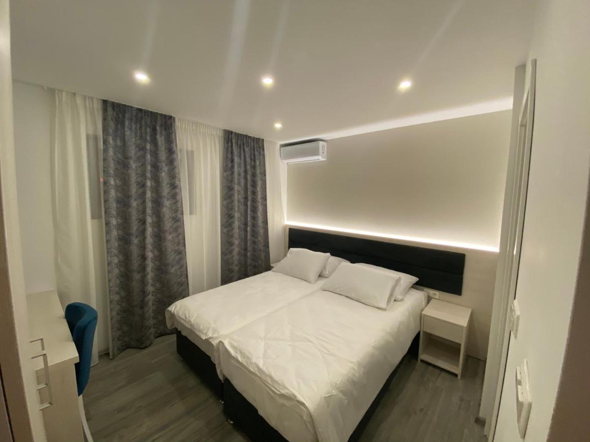 Appartamento Dm Sobe Tuzla Esterno foto