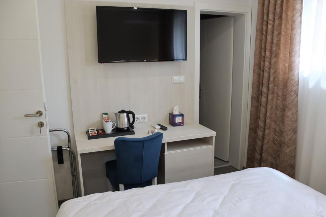 Appartamento Dm Sobe Tuzla Esterno foto