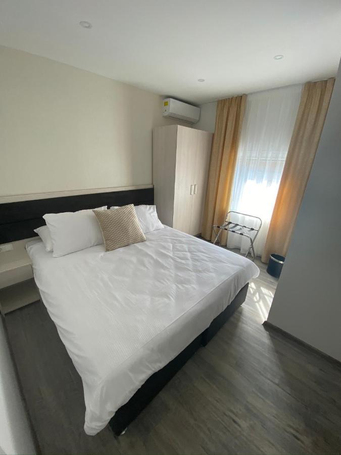 Appartamento Dm Sobe Tuzla Esterno foto